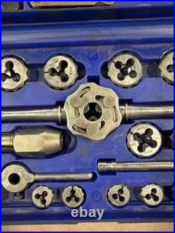 Blue point Metric Tap and Die Set TDM-117A Missing 2 Pieces