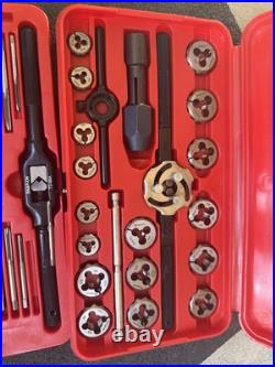 For SNAP ON 41 PIECE SAE TAP & DIE SET TD2425 NEW Open Box For SNAP ON 41 PIECE SAE TAP & DIE SET TD2425 NEW Open Box
