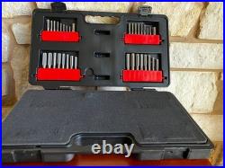 GEARWRENCH 3887 75pc SAE/Metric Ratcheting Tap & Die Tool Set with Case