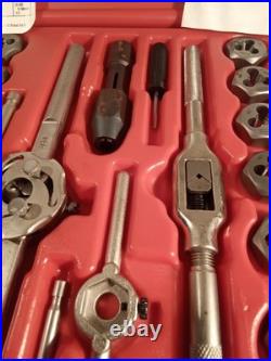 Irwin Hanson 26376 76 Pc. Machine Screw And Sae/Metric Tap And Hex Die Set