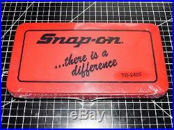 New Factory Sealed Snap-on Tap And Die Set Td-2425 Factory Sealed