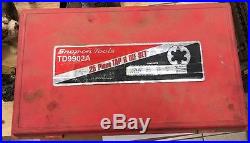 SNAP ON TD9902A Standard Tap And Die Set Tools Used Wrench Stock SnapOn 25 pc