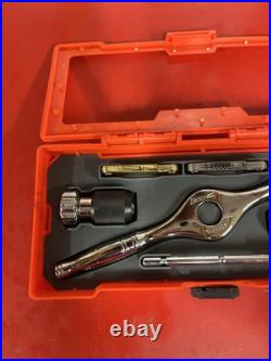 Snap On TDRSET 7 Pcs, Tap And Die/Drive, Tool Set, In Plastic Case