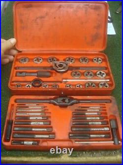 Snap On Tap & Die Set TD2425 Incomplete Set (2 pieces missing as shown)