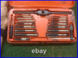 Snap On Tap & Die Set TD2425 Incomplete Set (2 pieces missing as shown)
