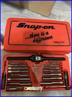 Snap-On Tools Excellent Metric Tap and Die Set TDM-117A