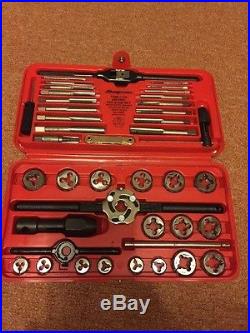 Snap On Tools Metric Tap And Die Set TDM117A New 41 Piece