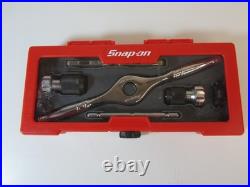 Snap On Tools NEW TDRSET 7pc Tap and Die Tool Set SAE/ MM Thread Pitch Gauge C7
