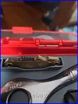 Snap On Tools USA TDRSET 7 Piece Tap and Die Drive Set With Storage Case Like NEW