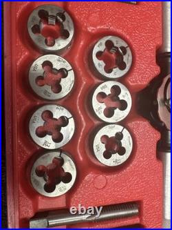 Snap-on TD9902A 25 Piece Tap & Die Set SAE 1/4 To 1 Coarse & Fine Tool Set