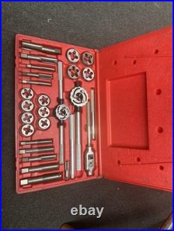 Snap-on TD9902A 25 Piece Tap & Die Set SAE 1/4 To 1 Coarse & Fine Tool Set