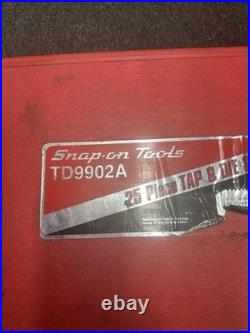 Snap-on TD9902A 25 Piece Tap & Die Set SAE 1/4 To 1 Coarse & Fine Tool Set