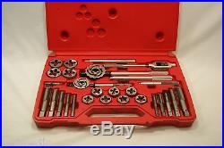 Snap-on TD9902B 25 Piece Tap and Die Set With Case Pre-Owned Excellent Condition
