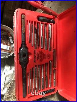 Snap-on TDM-117A 41 Piece Tap And Die Set Like New In Box