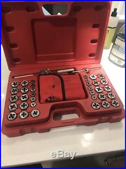 TD117COMBOS Mac Tools Combination Tap And Die Set With Extractor Set