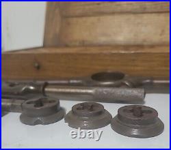 Vintage AMT. & D. CO. Tap & Die Original Dovetail Wood, PATENED October 19 1897