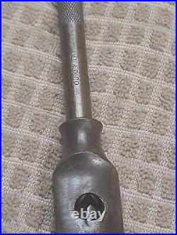 Vintage AMT. & D. CO. Tap & Die Original Dovetail Wood, PATENED October 19 1897