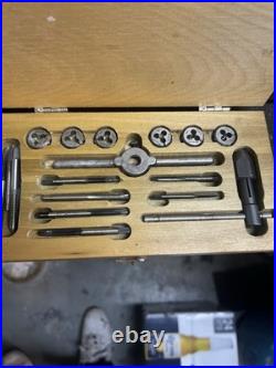 Vintage SNAP ON Tap & Die Set TD 2500 4 To 12-C
